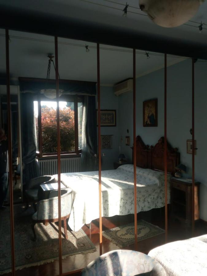 B&B Les Fleurettes Lomazzo Exteriör bild